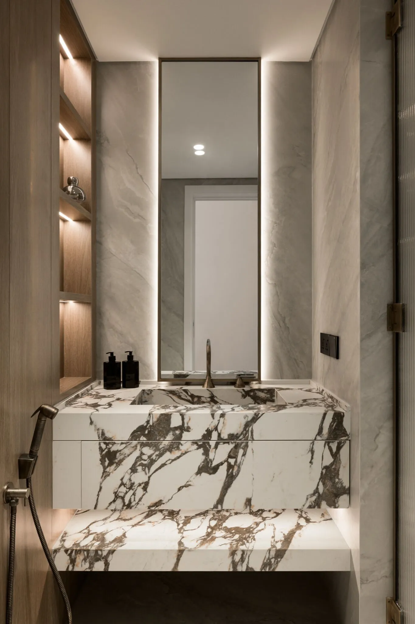Mada residence – interior photo 10